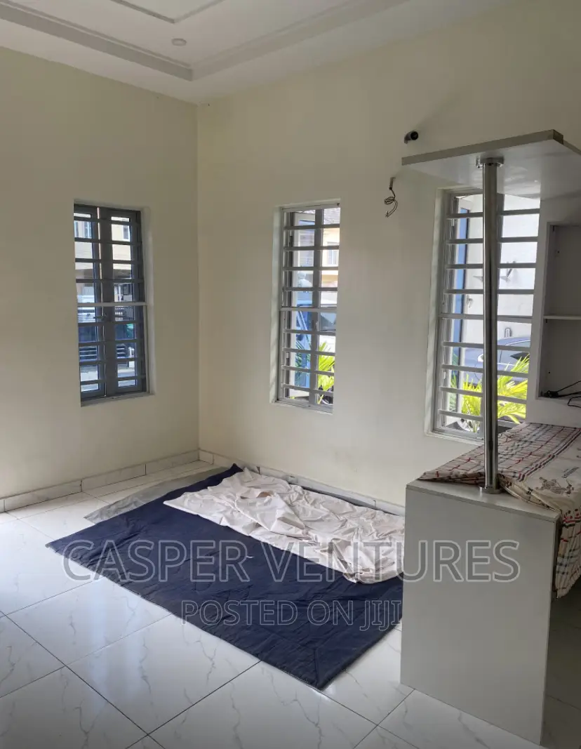 Mini Flat in Bera, Chevron for rent in Chevron