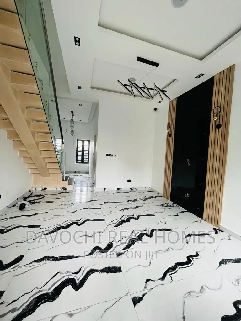 4bdrm Duplex in Ikate, Lekki for rent in Lekki