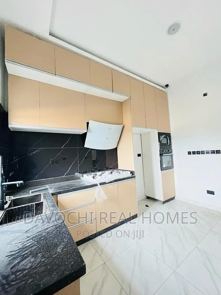 4bdrm Duplex in Ikate, Lekki for rent in Lekki