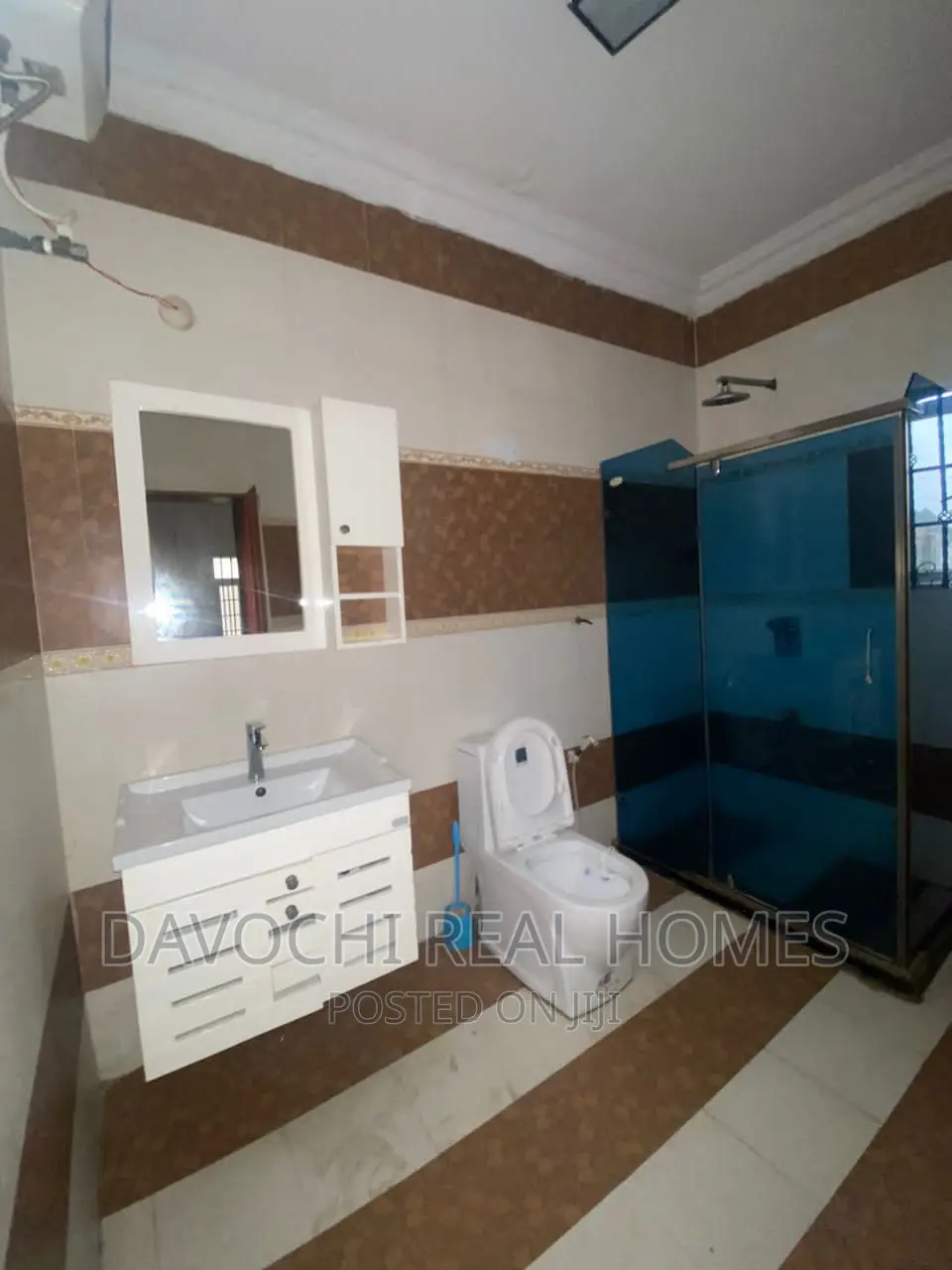 3bdrm Apartment in Chevron Drive, Lekki for rent in Lekki