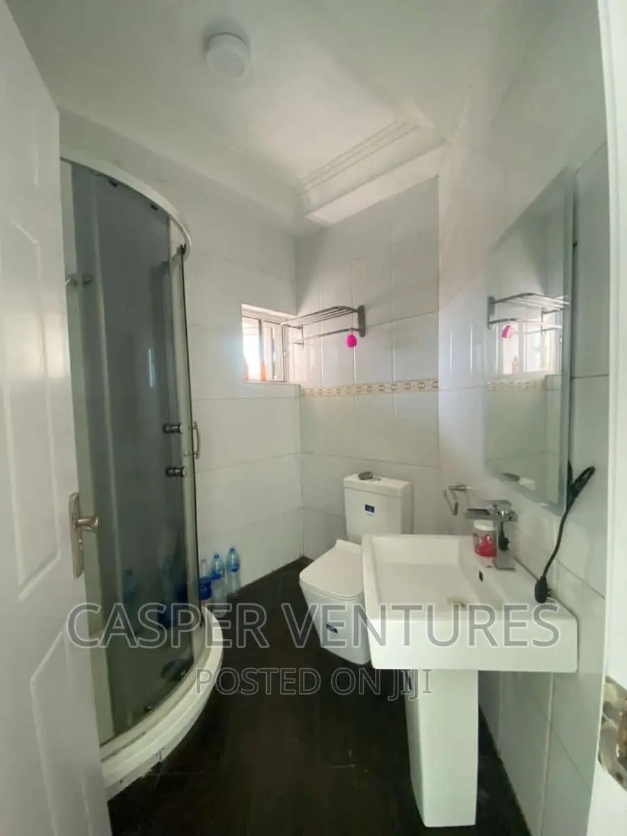 2bdrm Penthouse in Phase 1 for rent in Lekki Phase 1