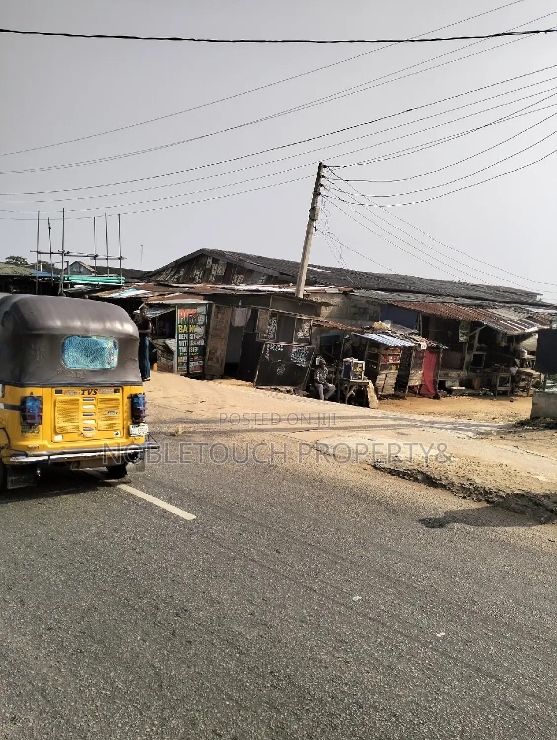Commercial Building With Enough Shops Along the Major Road in Igando / Ikotun/Igando