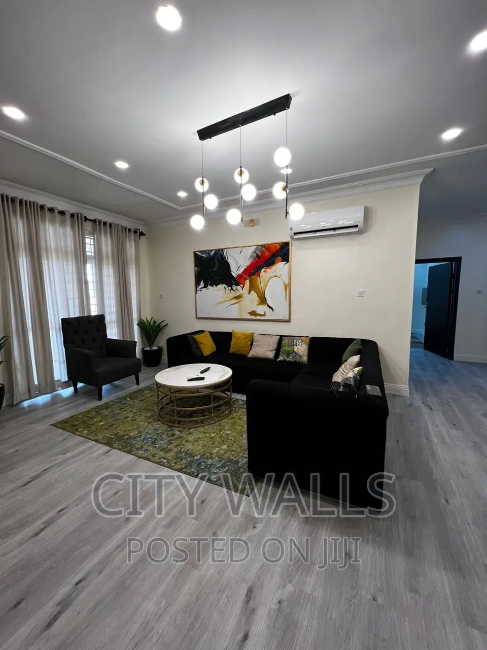 Furnished 3bdrm Block of Flats in Bourdillon Court, Chevron for rent in Chevron