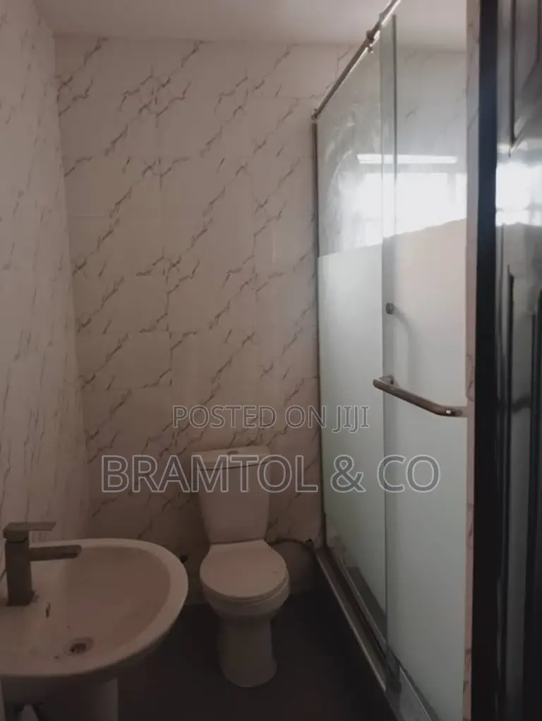4bdrm Townhouse / Terrace in Brains & Hammers, Life Camp for rent in Life Camp