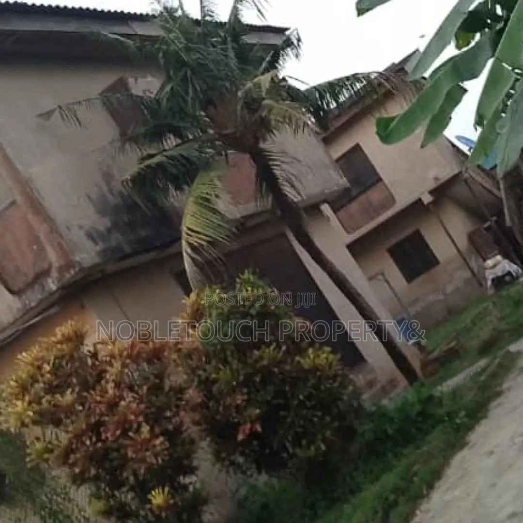 6bdrm Block of Flats in Ikotun Egbe Lagos for sale in Egbe / Ikotun/Igando