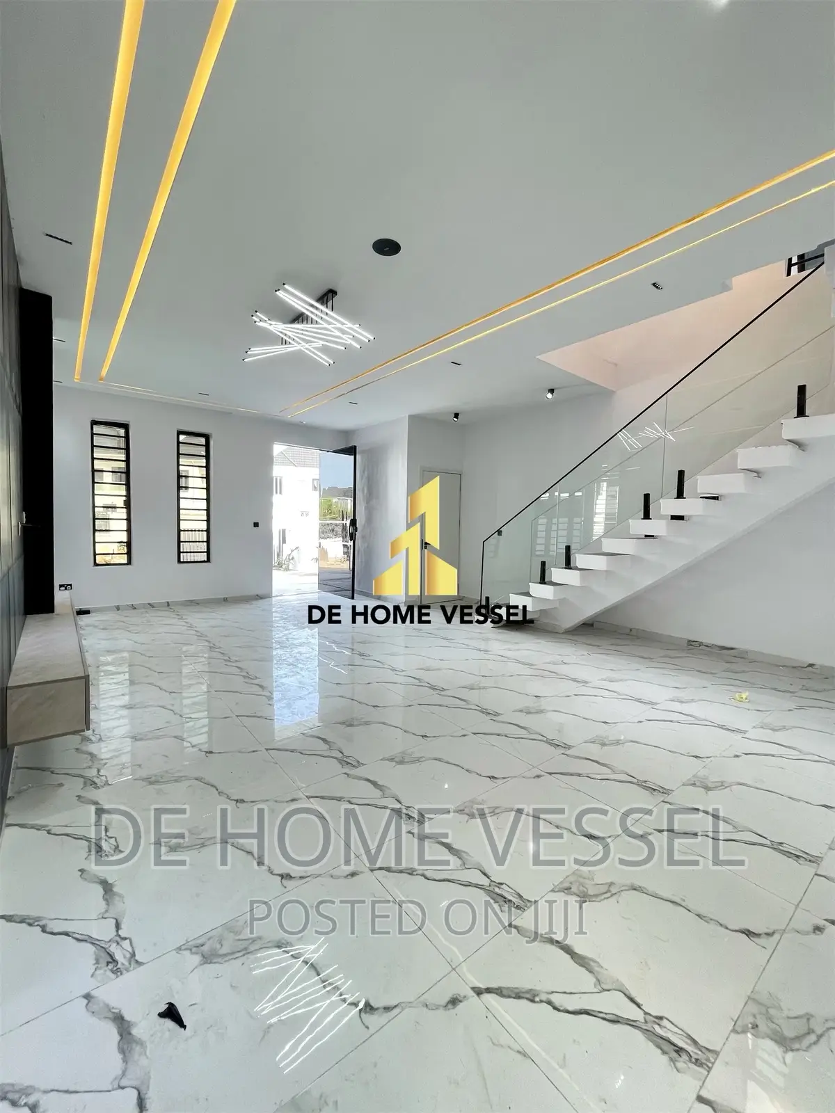 5bdrm Duplex in Lekki for sale in Lekki