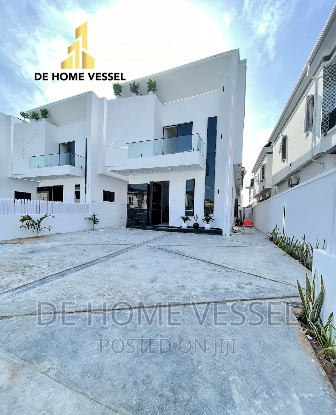 5bdrm Duplex in Lekki for sale in Lekki