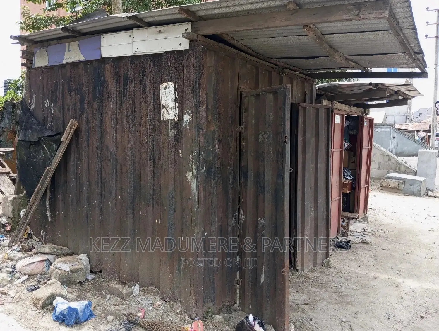 For Sale Land With Structures IWOFE MAJOR RD in Port-Harcourt