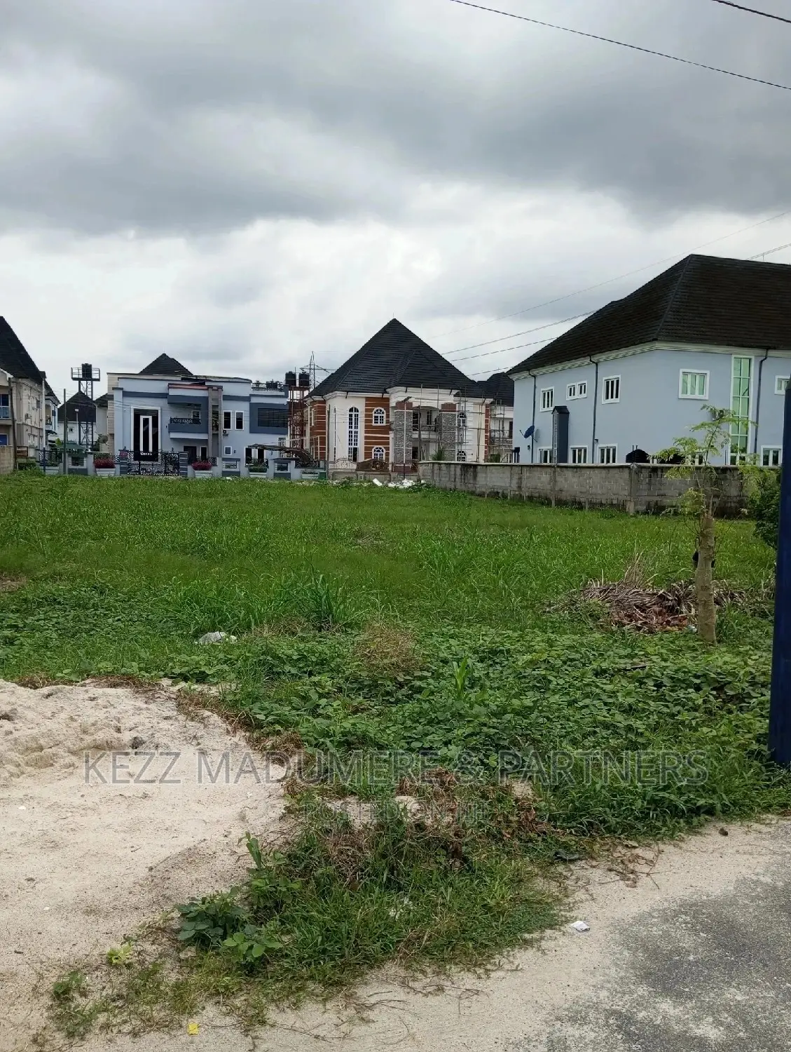 For Sale: 2 Plots at PEARL GARDENS ESTATE in Port-Harcourt