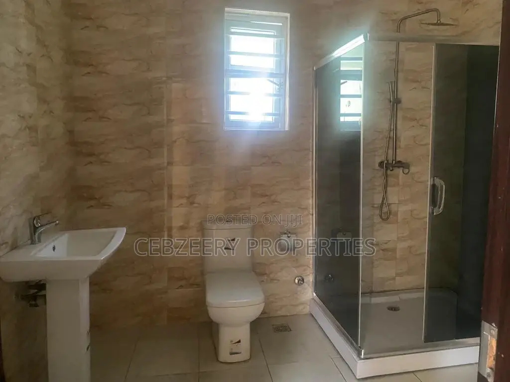 4bdrm Duplex in Ikeja for sale in Ikeja