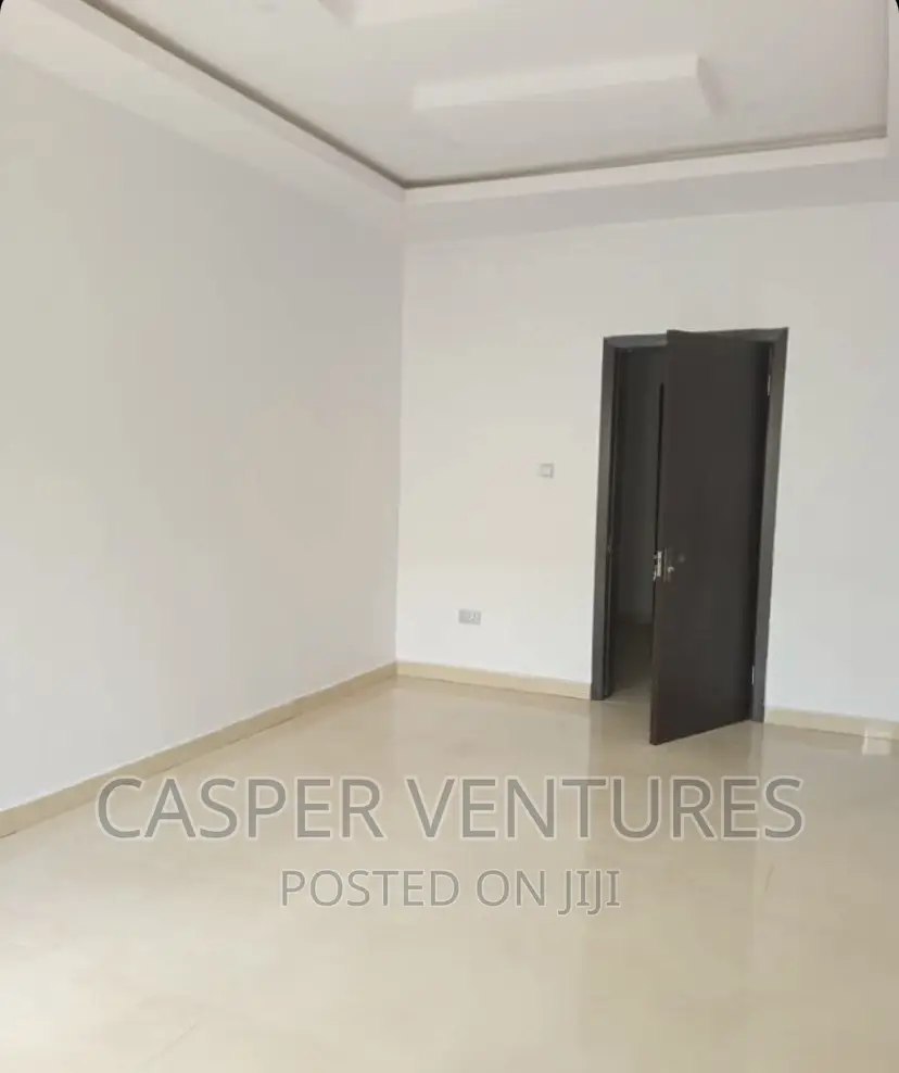 4bdrm Duplex in Paradise, Chevron for rent in Chevron