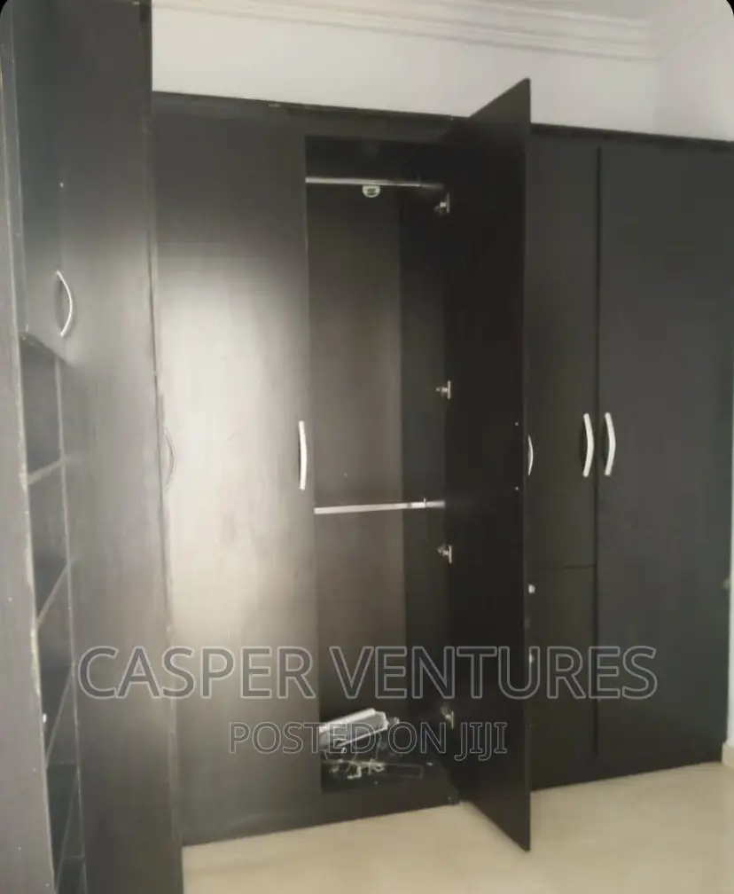 4bdrm Duplex in Paradise, Chevron for rent in Chevron