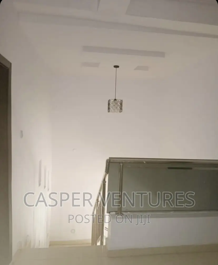 4bdrm Duplex in Paradise, Chevron for rent in Chevron