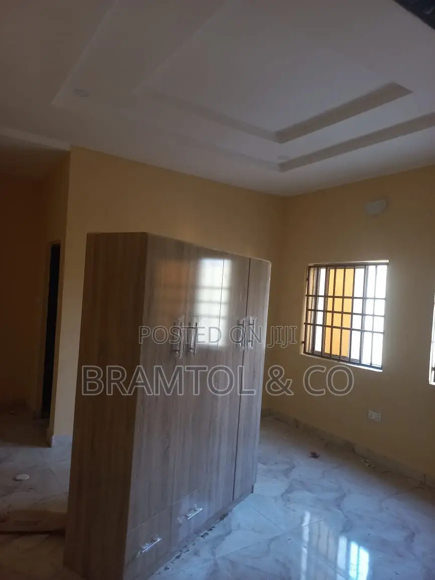 2bdrm Bungalow in Mini Estate, Lugbe District for rent in Lugbe District