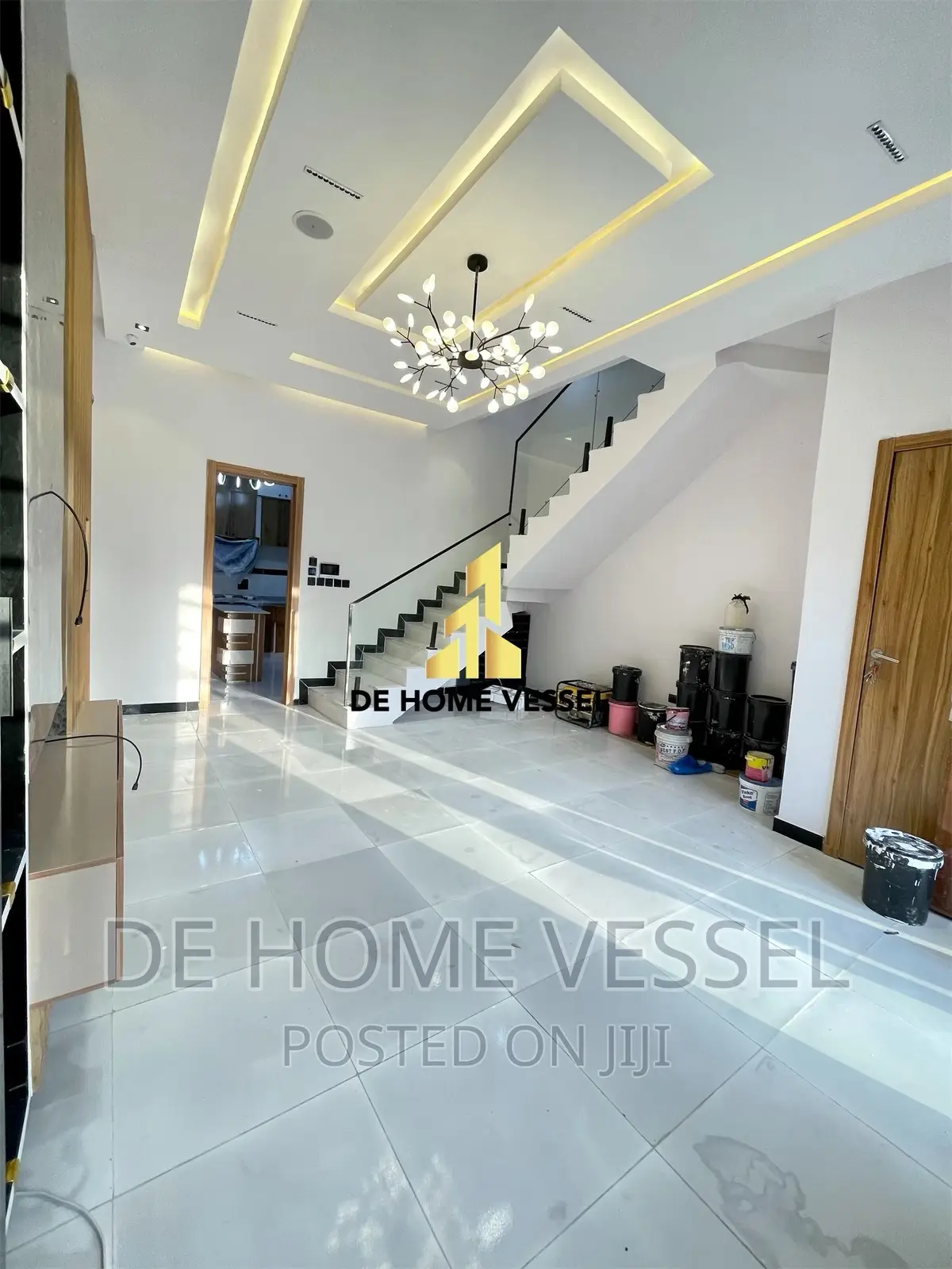 5bdrm Duplex in Ikota for sale in Ikota