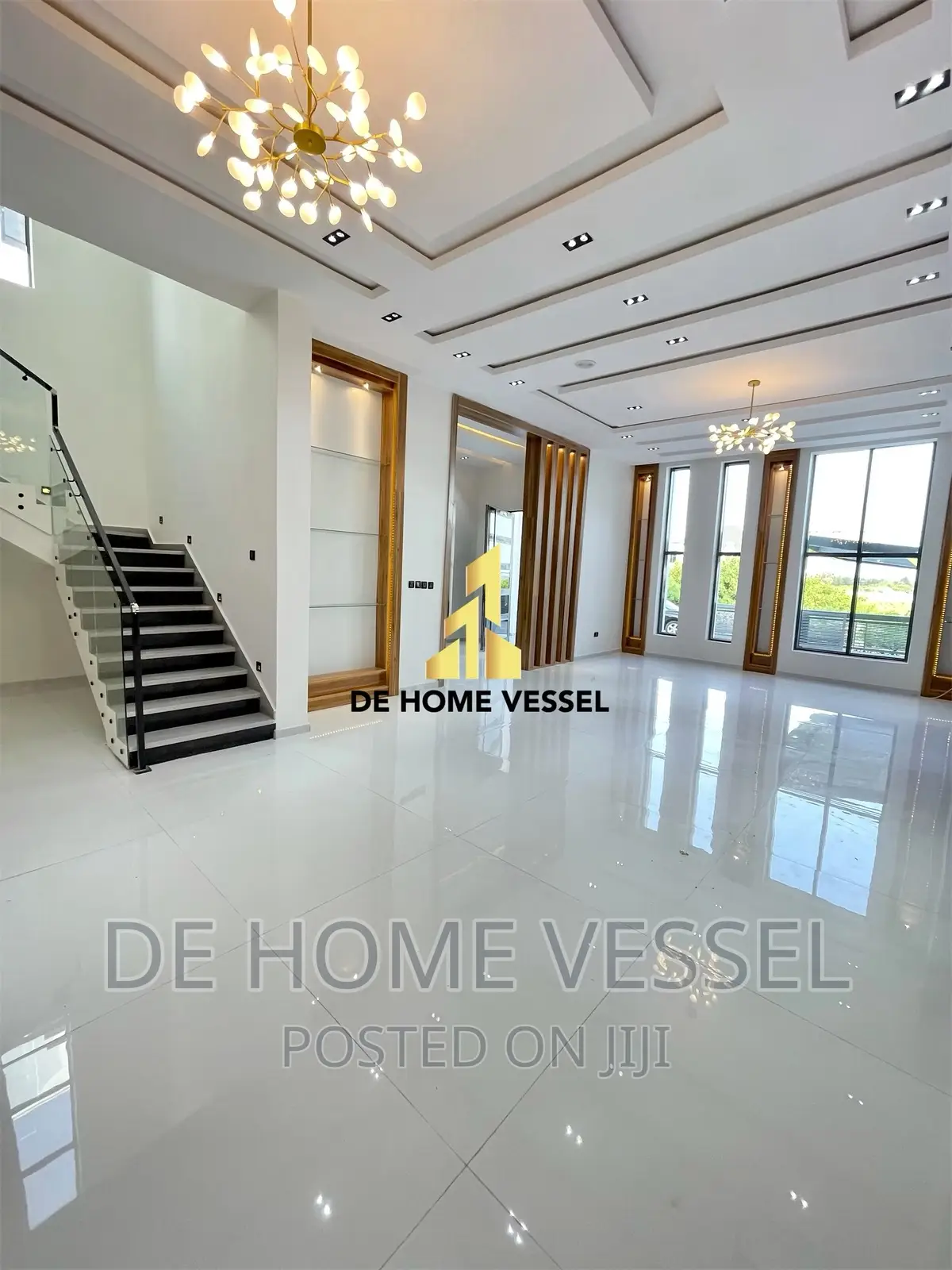 5bdrm Duplex in Ikota for sale in Ikota