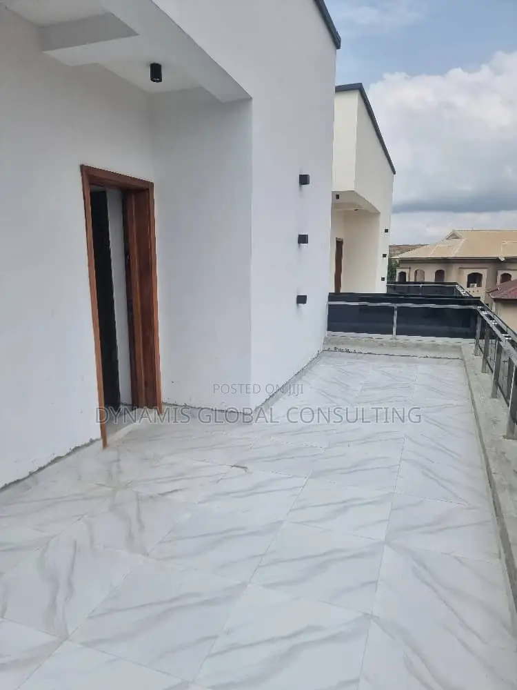 Furnished 5bdrm Duplex in Ikeja Gra for sale in Ogudu GRA
