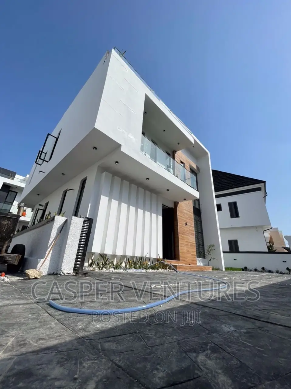 4bdrm Villa in Chevyview, Chevron for sale in Chevron