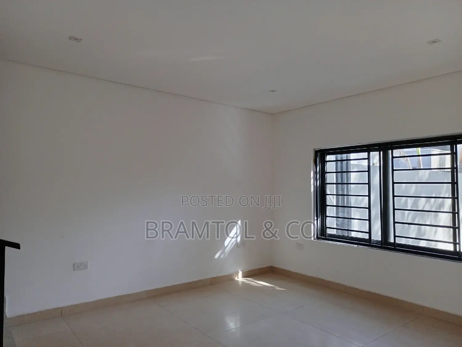 4bdrm Townhouse / Terrace in Maitama for rent in Maitama