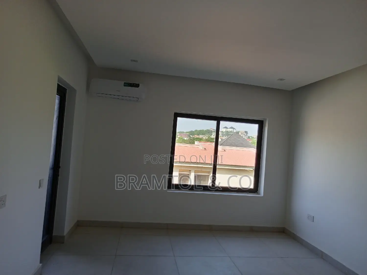 4 Bedroom Terraced Duplex With Separate Compound in Maitama