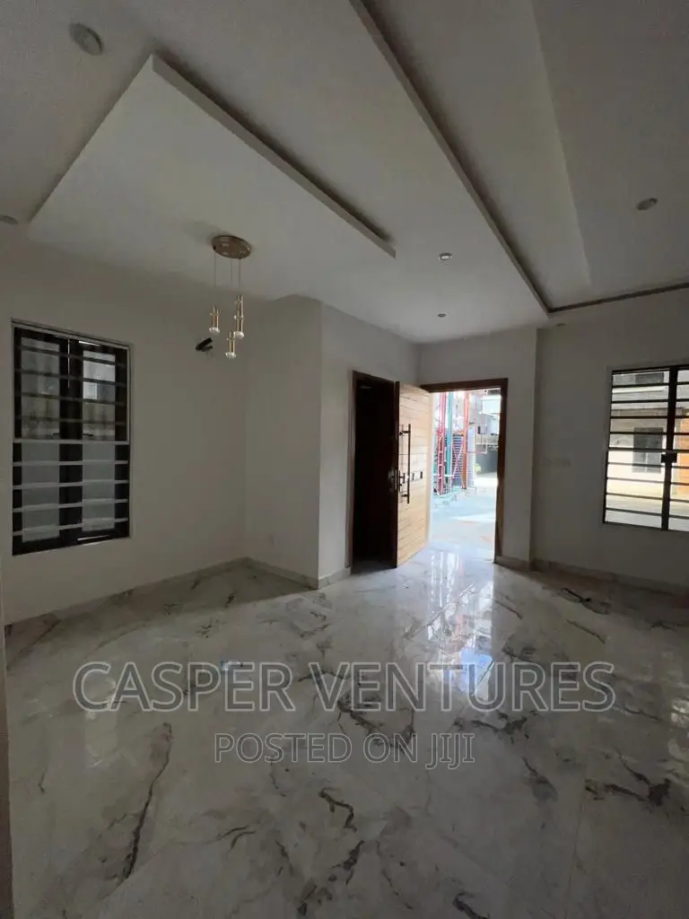 Studio Apartment in Freedom Way, Lekki Phase 1 for rent in Lekki Phase 1