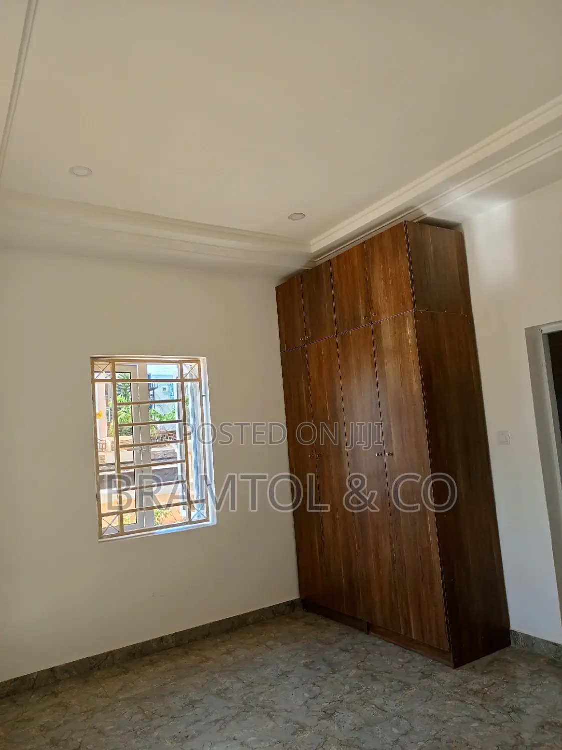 2bdrm Block of Flats in Durumi for rent in Durumi