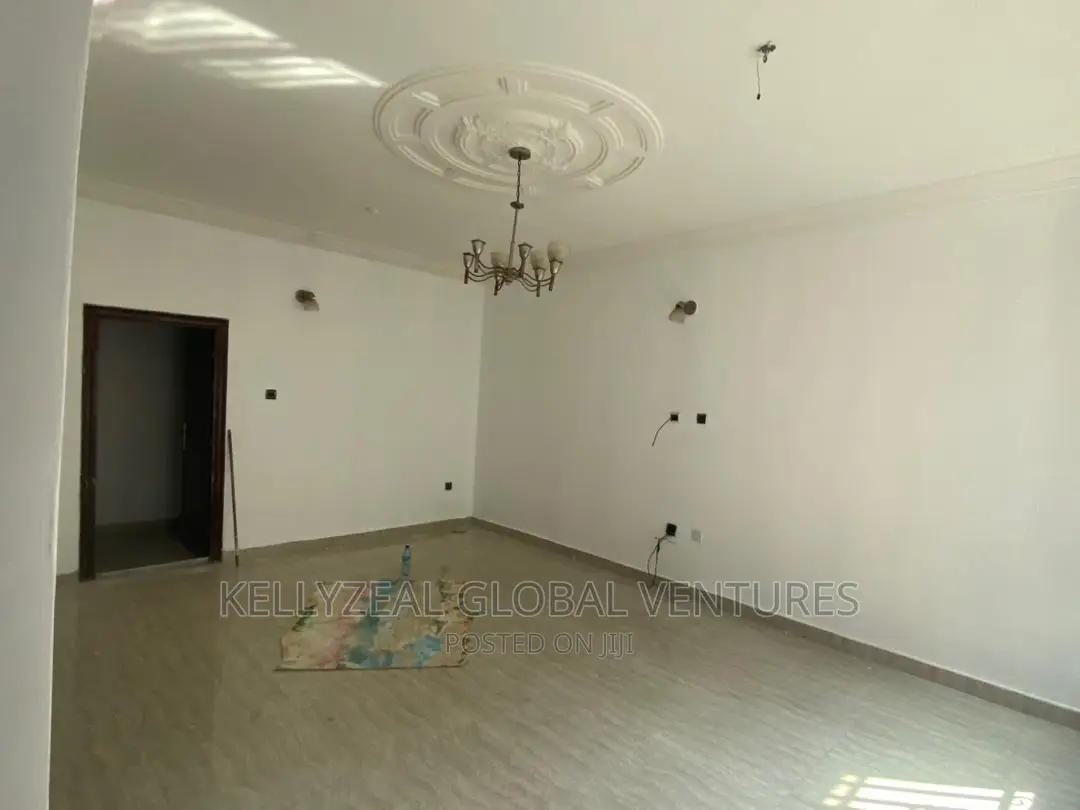 3bdrm Apartment in Lakeview Estate, Amuwo-Odofin for rent in Amuwo-Odofin