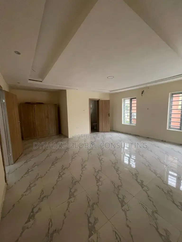 Furnished 4bdrm Duplex in Gateway Zone Estate, GRA Phase 1 for rent in GRA Phase 1