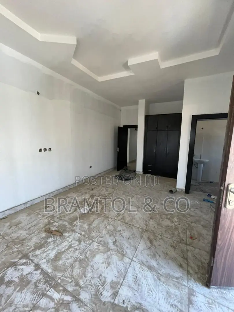 3bdrm Block of Flats in Jahi for rent in Jahi