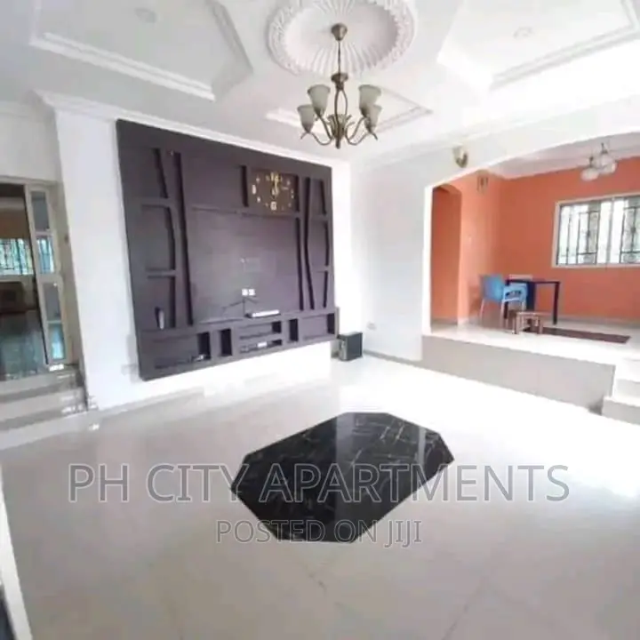 4bdrm Bungalow in Eliozu for sale in Eliozu