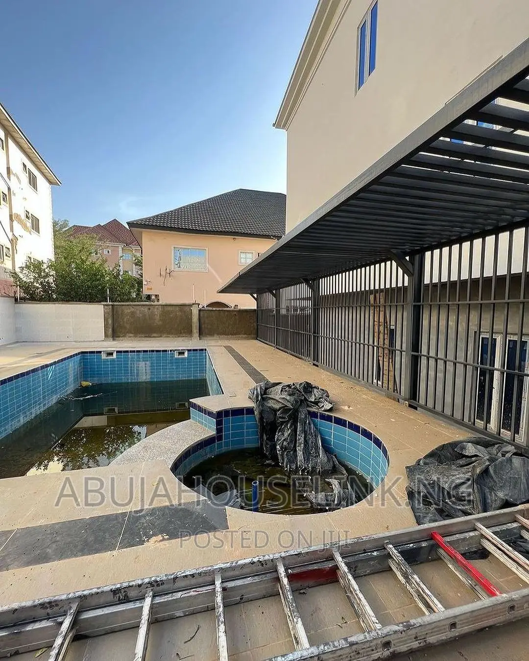 4bdrm Duplex in Utako Abuja for sale in Utako