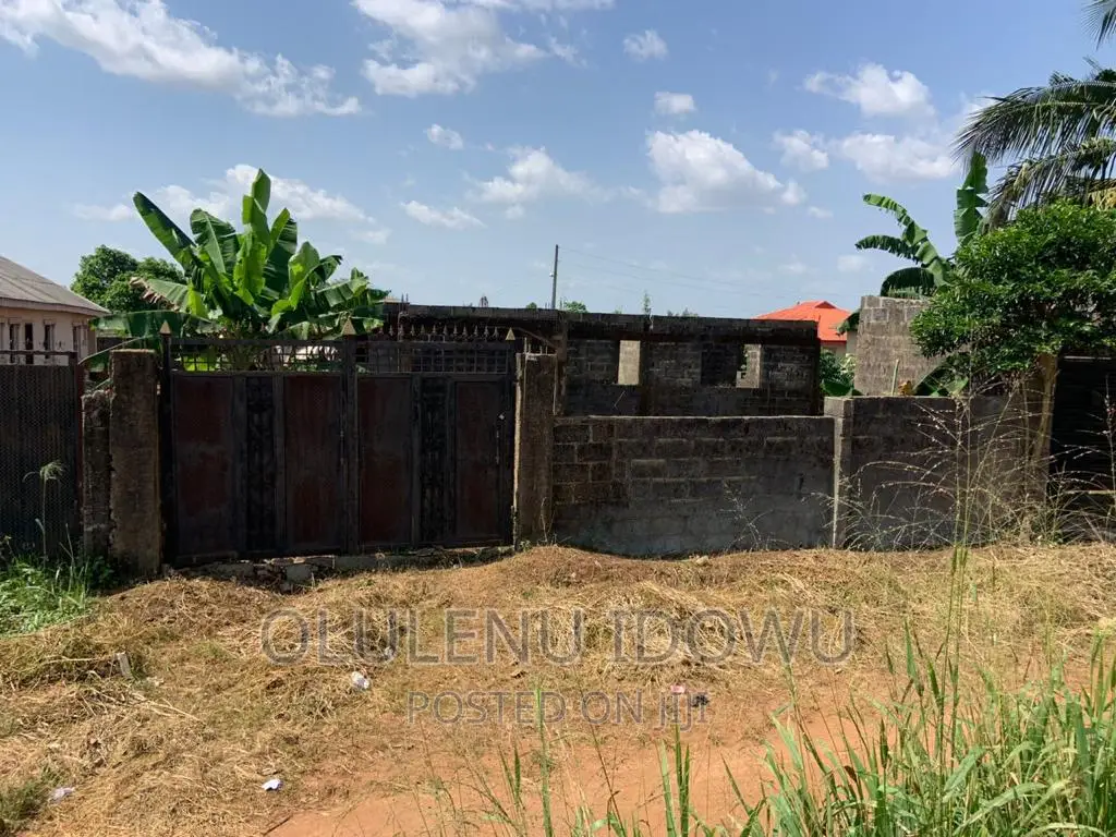 2bdrm Bungalow in Abeokuta South for sale in Abeokuta South