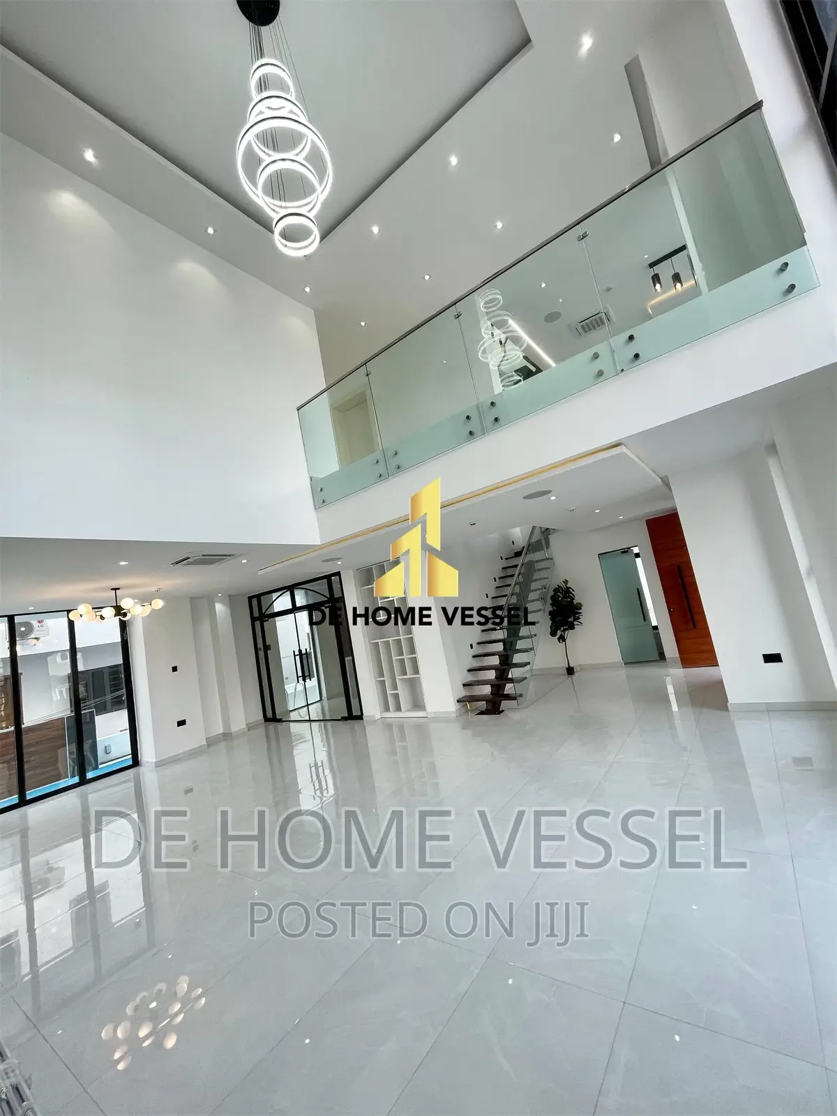 5bdrm Duplex in Osapa london for sale in Osapa london