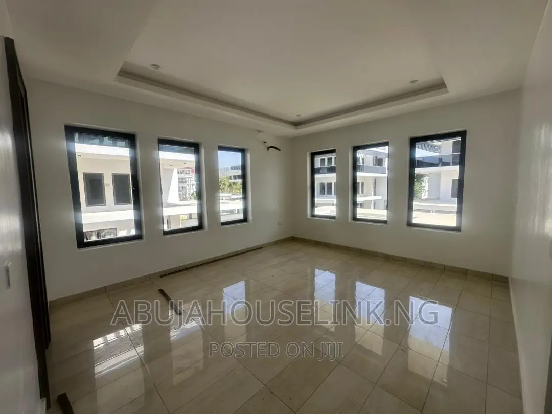 5bdrm Duplex in Katampe Extension for sale in Katampe Extension