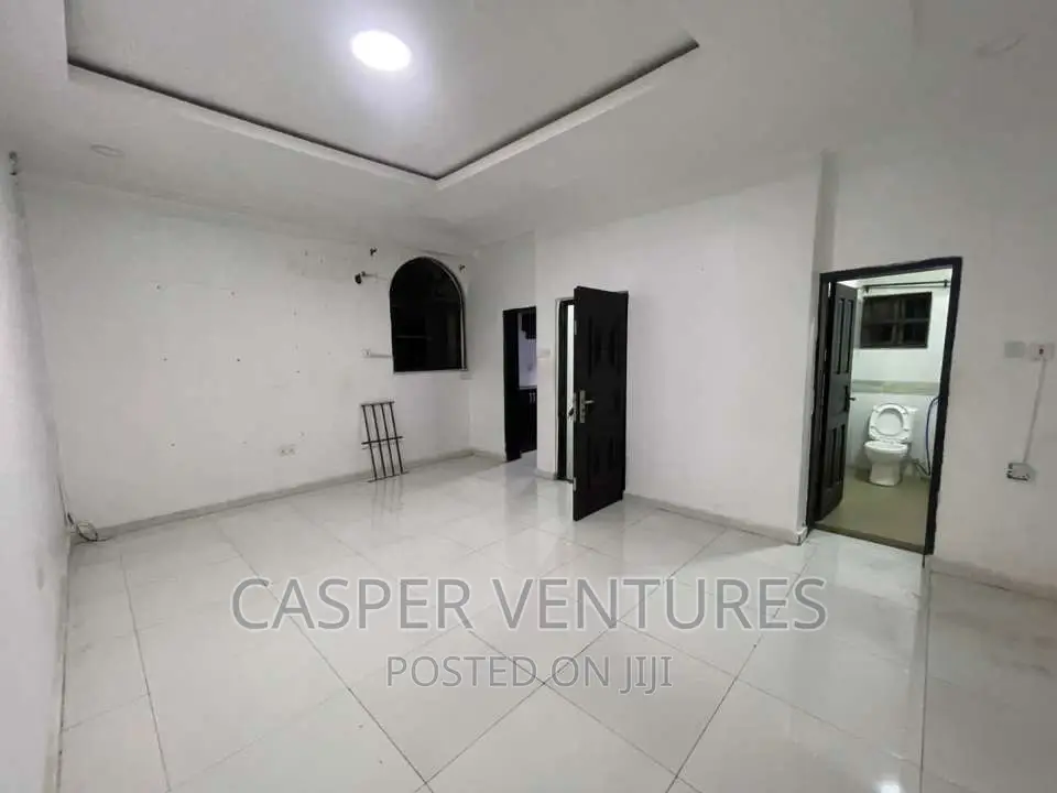 Mini Flat in Vi, Victoria Island for rent in Victoria Island