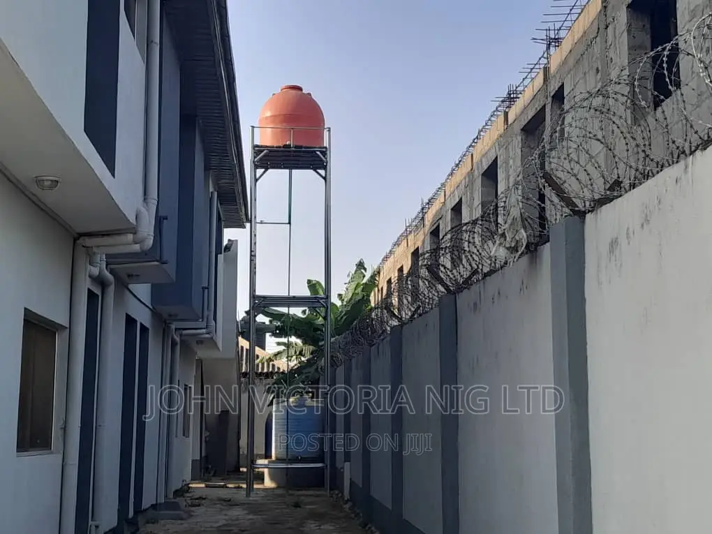 14bdrm Block of Flats in Abaranje for sale in Abaranje