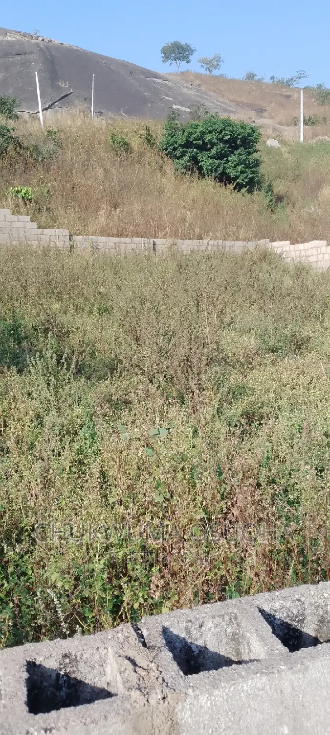 Right of Ownership in Dawaki