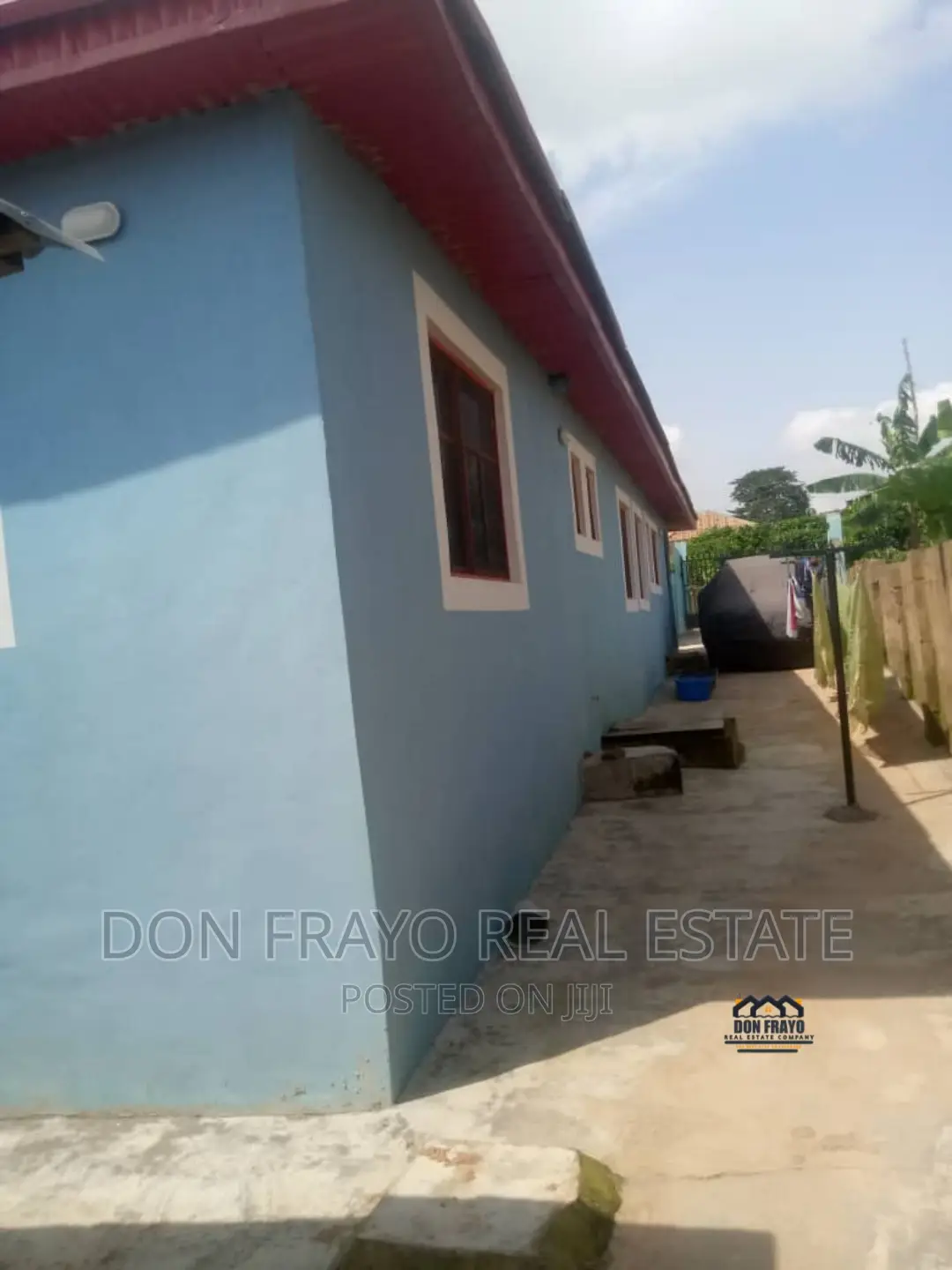 4bdrm Bungalow in Idi Omo, Ojoo for sale in Ojoo