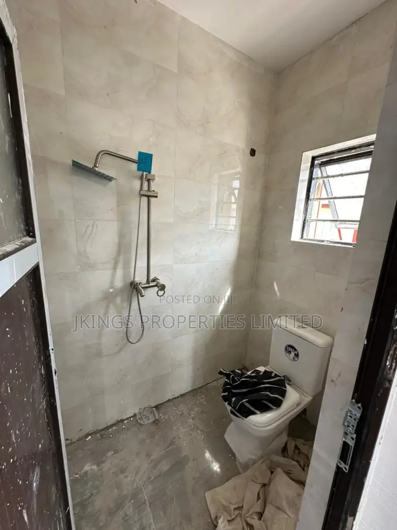 2bdrm Bungalow in Estate, Gbagada for rent in Gbagada