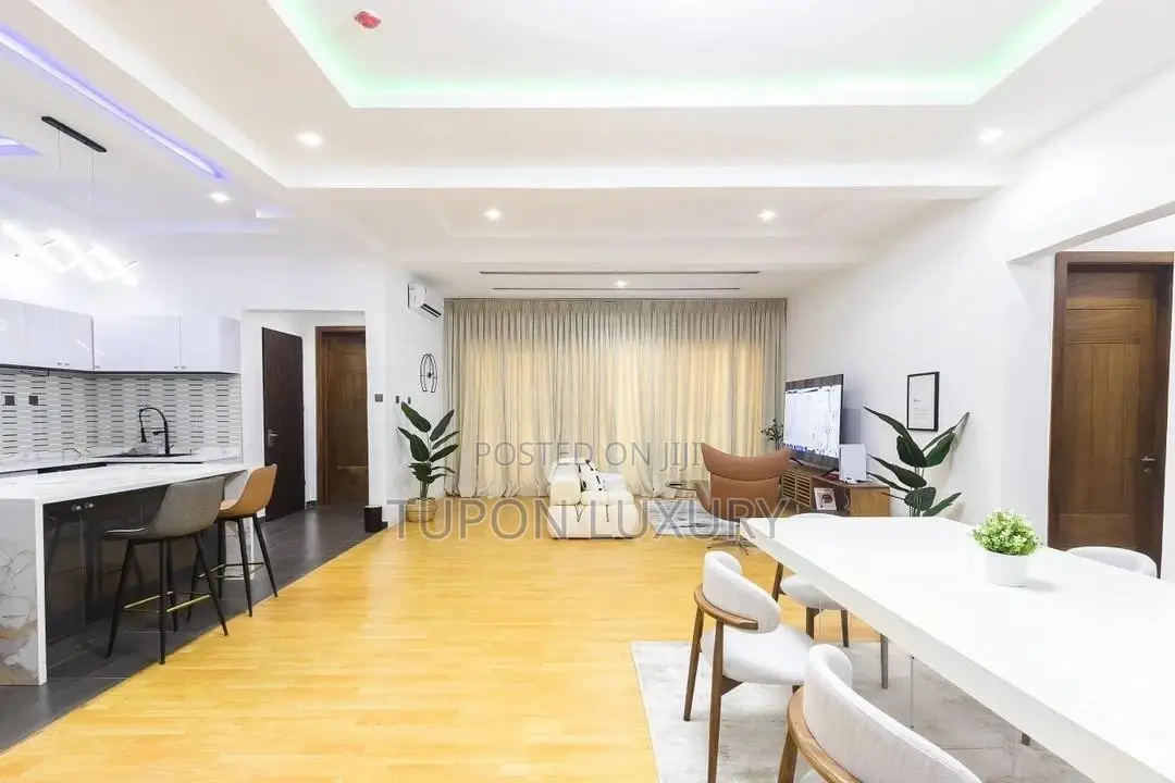 Luxury 2bedroom With Pool, Gym and Roof-Top Lounge in Lekki Phase 1