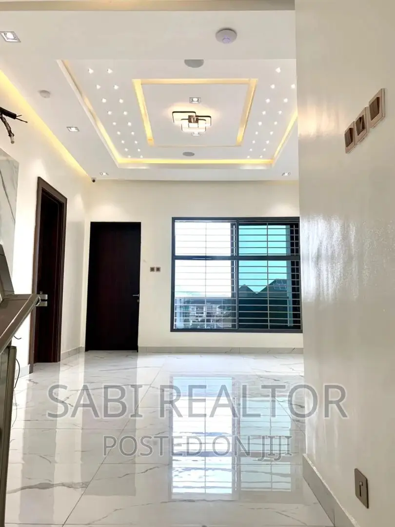 Furnished 5bdrm Duplex in Omole for sale in Omole Phase 2