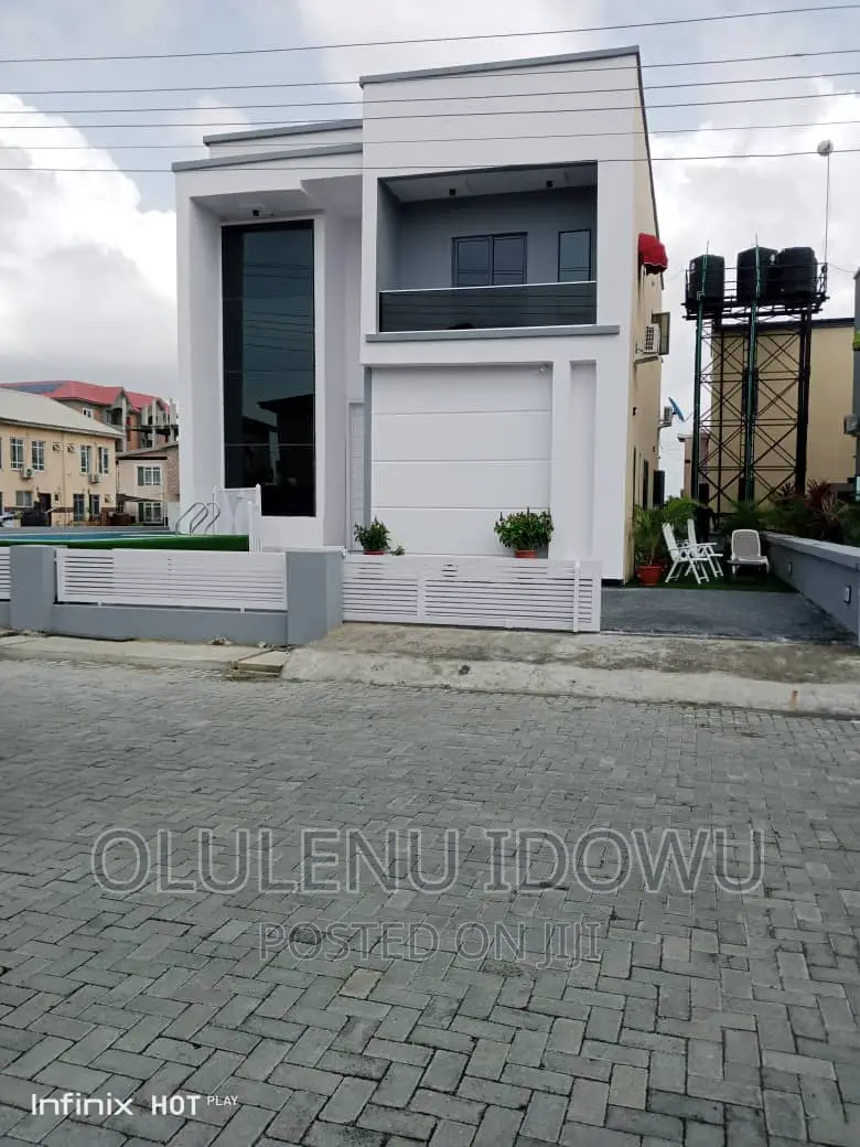 Furnished 4bdrm Duplex in Lagos Island (Eko) for sale in Lagos Island (Eko)