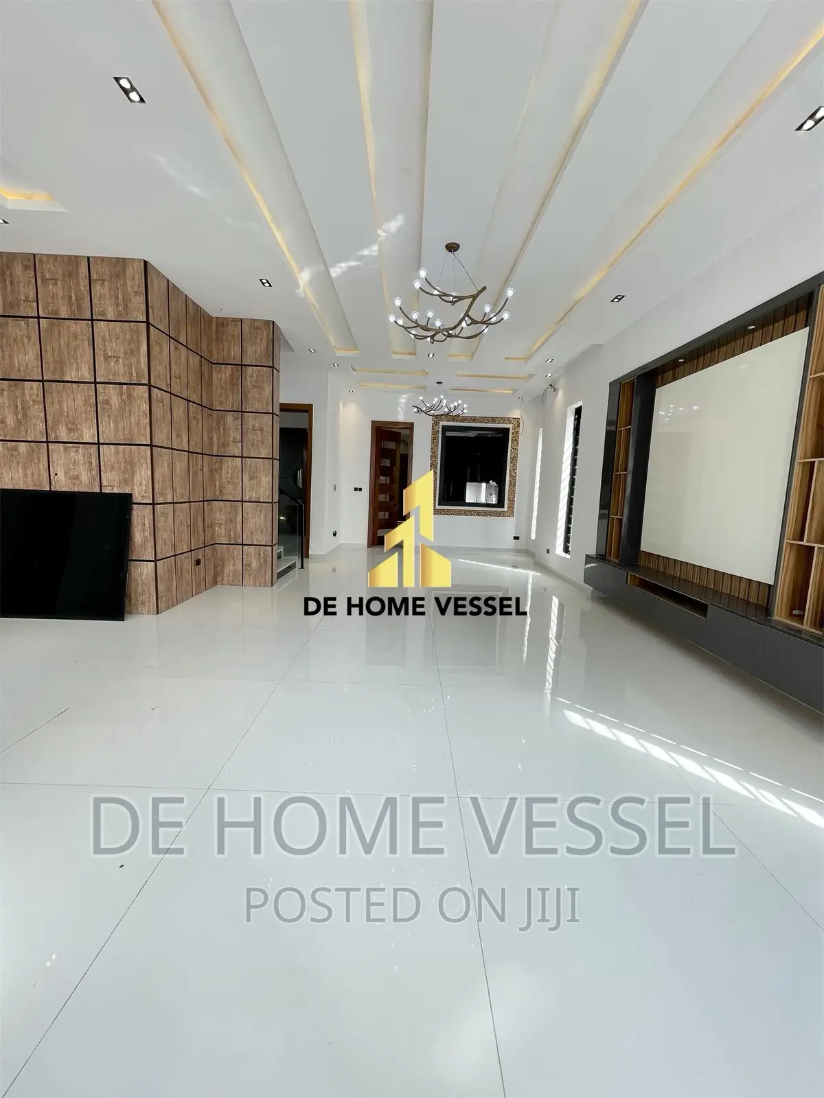 5bdrm Duplex in Ikota for sale in Ikota