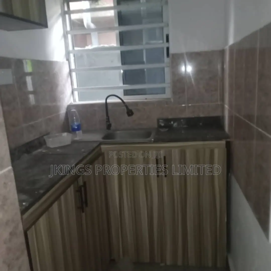 1bdrm Block of Flats in Bariga / Shomolu for rent in Bariga / Shomolu