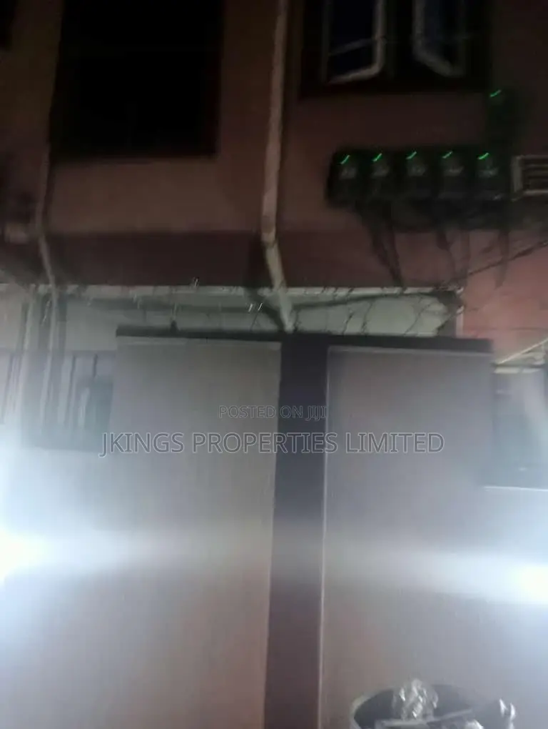 1bdrm Block of Flats in Bariga / Shomolu for rent in Bariga / Shomolu