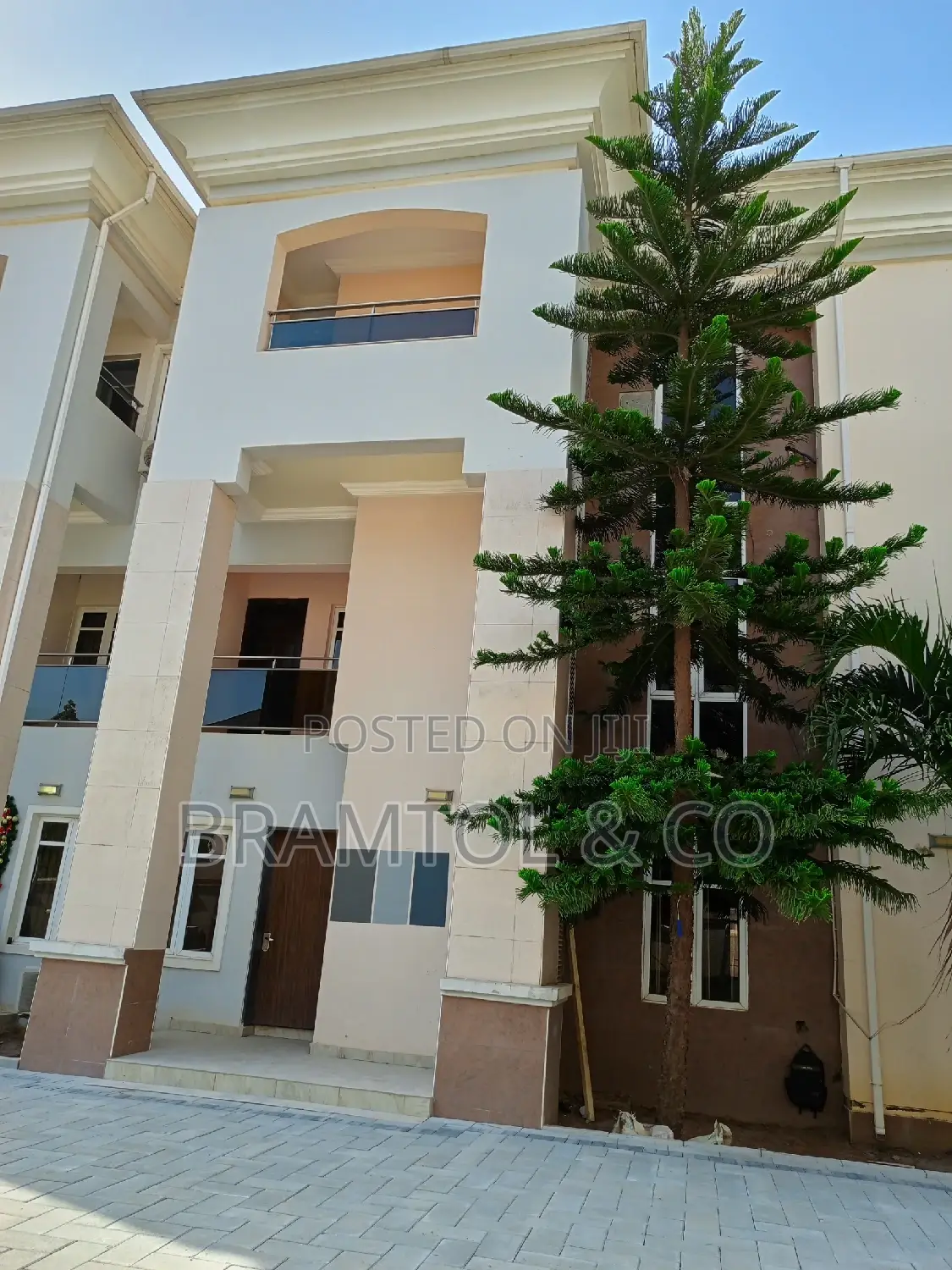 4bdrm Townhouse / Terrace in Guzape District for rent in Guzape District