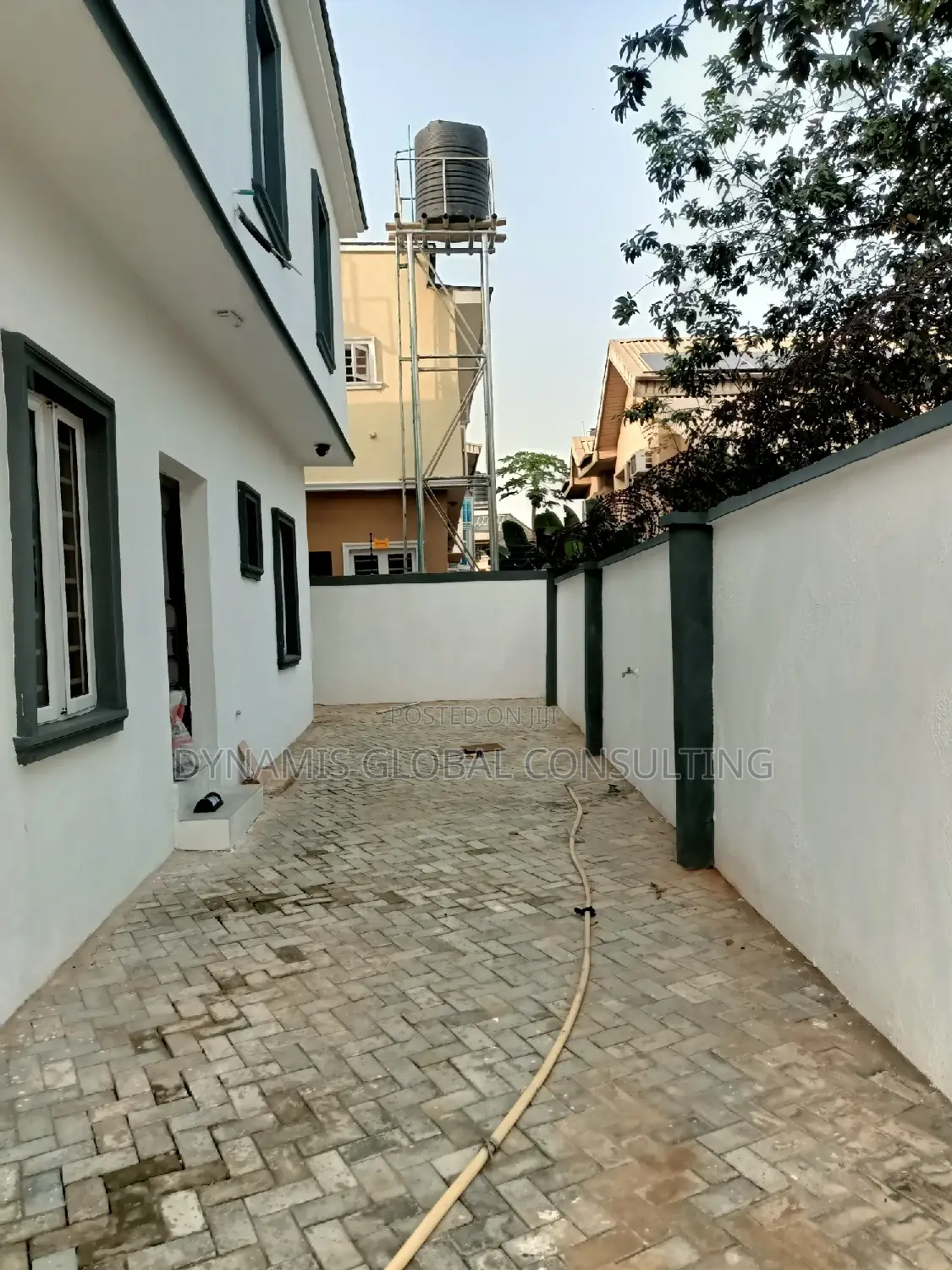 Furnished 3bdrm Block of Flats in Magodo Phase 1 Gra for rent in GRA Phase 1