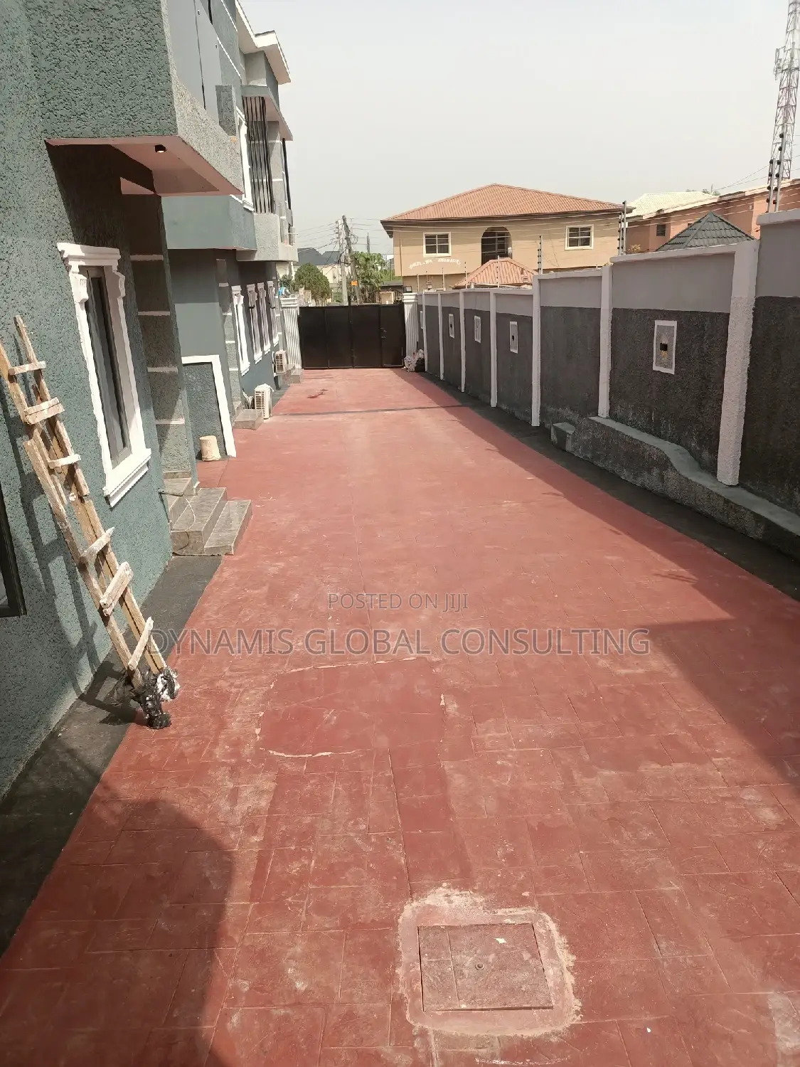 Furnished 3bdrm Block of Flats in Unilag Estate, for rent in GRA Phase 1