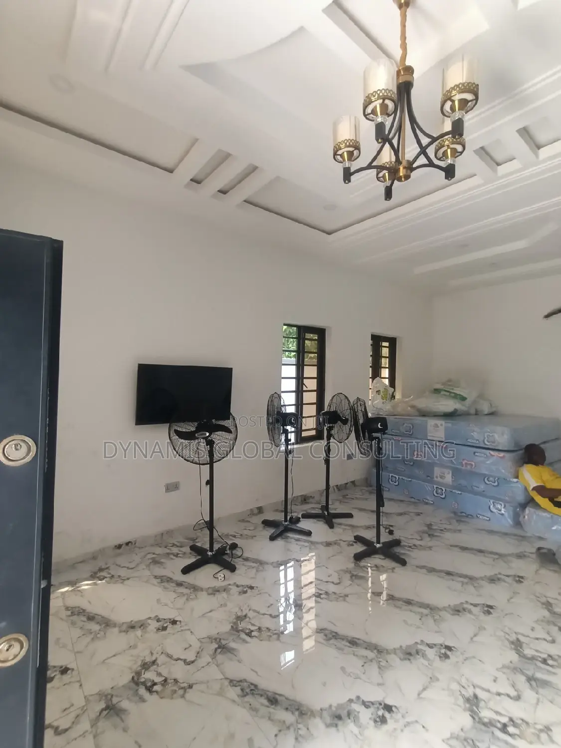 Furnished 3bdrm Apartment in Unilag Estate Magodo for rent in GRA Phase 1