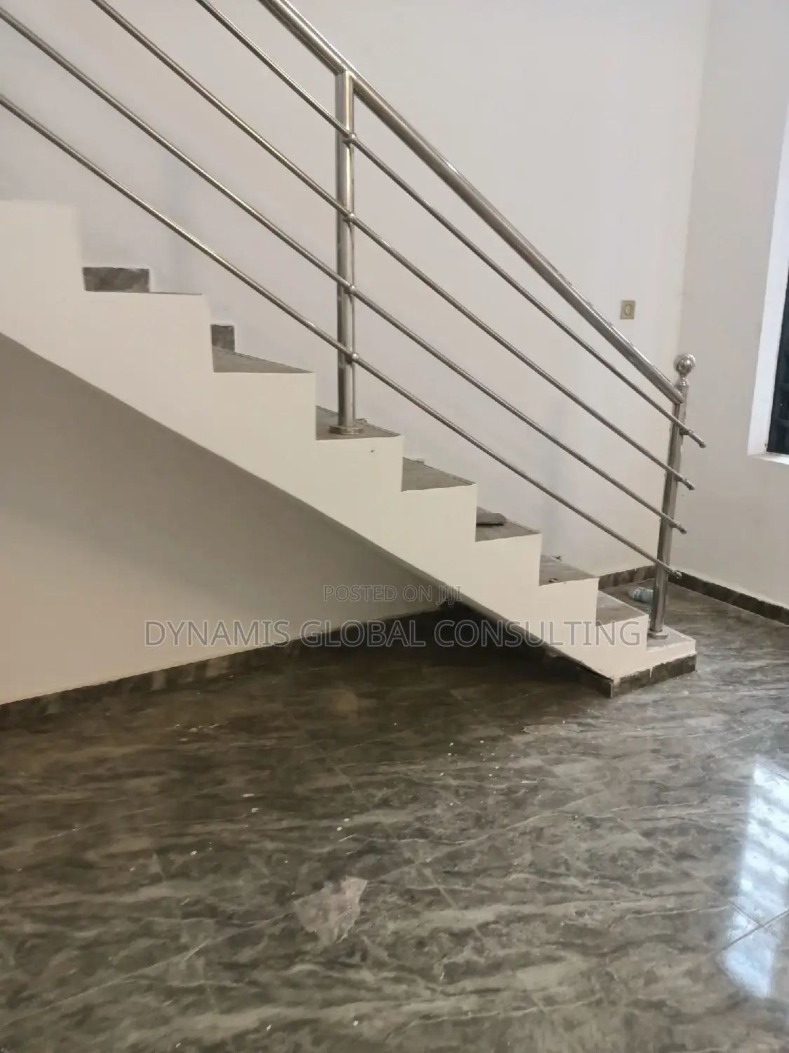 Furnished 4bdrm Townhouse / Terrace in Unilag Estate Magodo for rent in GRA Phase 1